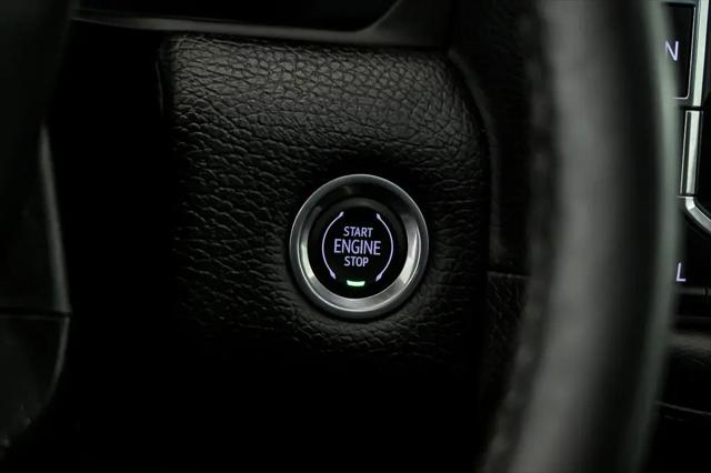 2023 GMC Yukon XL 4WD Denali