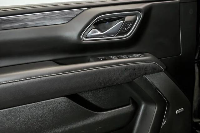 2023 GMC Yukon XL 4WD SLT