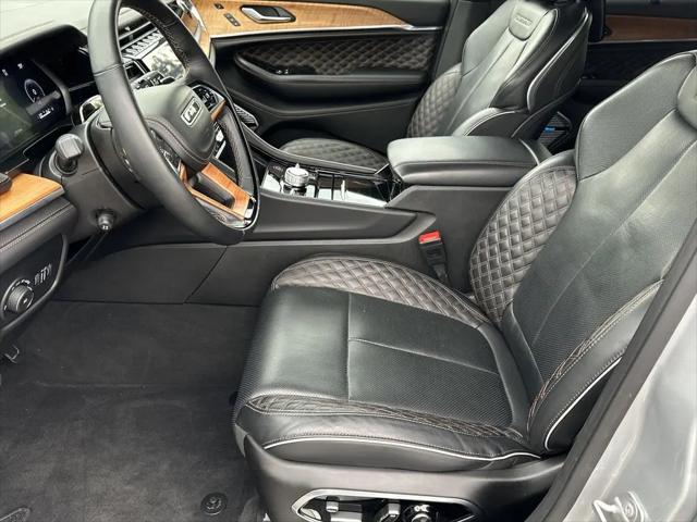 2025 Jeep Grand Cherokee L Summit Reserve 4x4