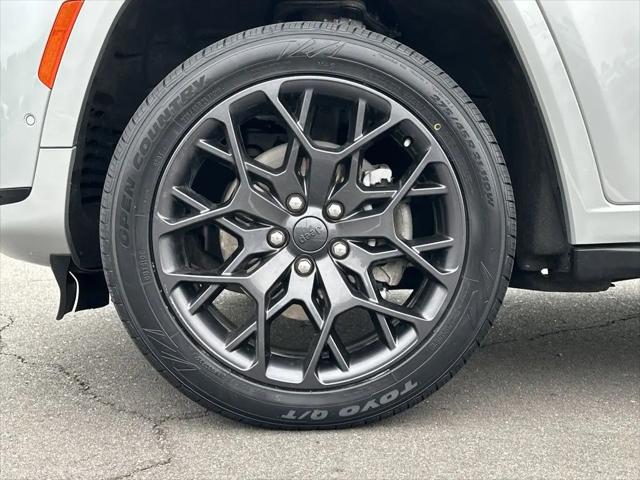 2025 Jeep Grand Cherokee L Summit Reserve 4x4