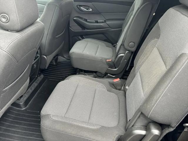 2022 Chevrolet Traverse FWD LT Cloth