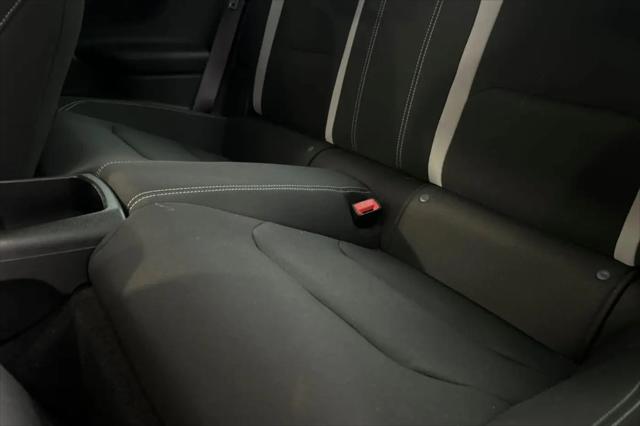 2021 Chevrolet Camaro RWD Coupe LT1