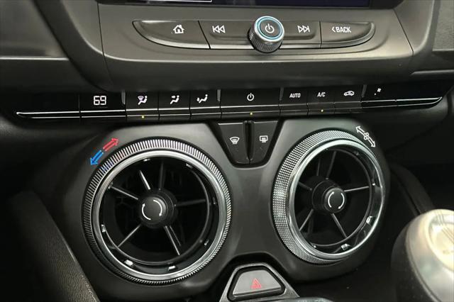 2021 Chevrolet Camaro RWD Coupe LT1