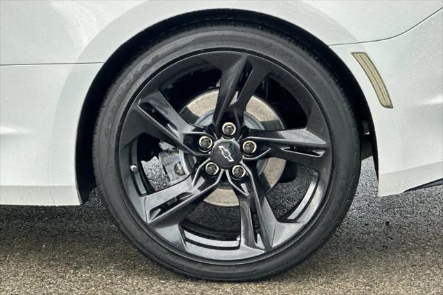 2021 Chevrolet Camaro RWD Coupe LT1