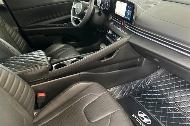 2023 Hyundai Elantra Hybrid Limited