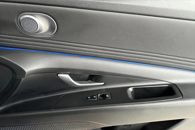 2023 Hyundai Elantra Hybrid Limited