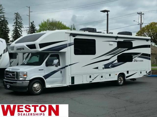 2023 Ford E-450 Cutaway Base