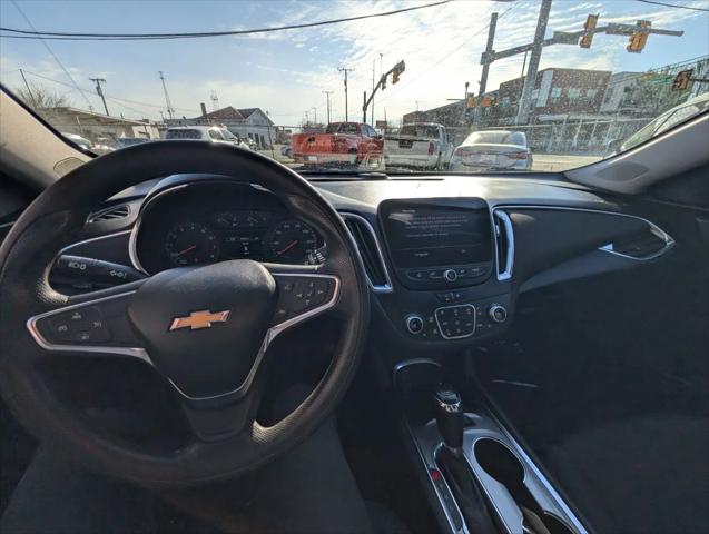 2020 Chevrolet Malibu FWD LT