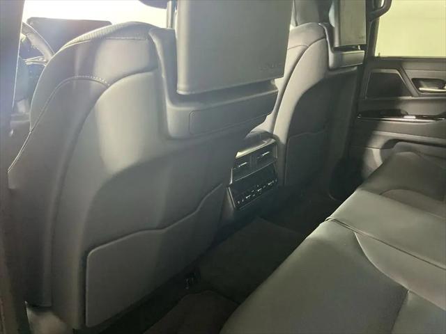 2025 Lexus LX Luxury