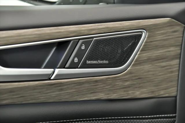 2026 Volkswagen Atlas SEL Premium R-Line