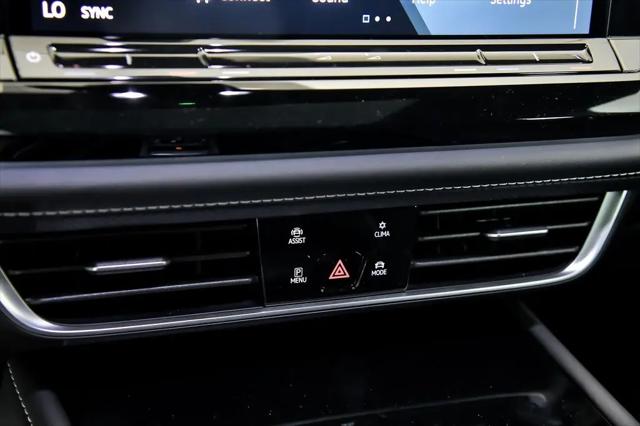 2026 Volkswagen Atlas SEL Premium R-Line