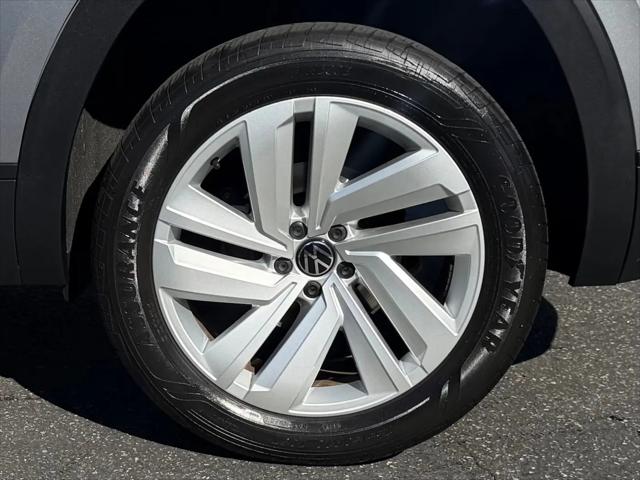 2023 Volkswagen Atlas Cross Sport 3.6L V6 SE w/Technology