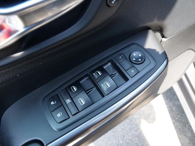 2019 Jeep Cherokee Limited FWD