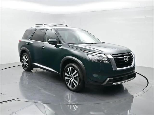 2025 Nissan Pathfinder Platinum 4WD