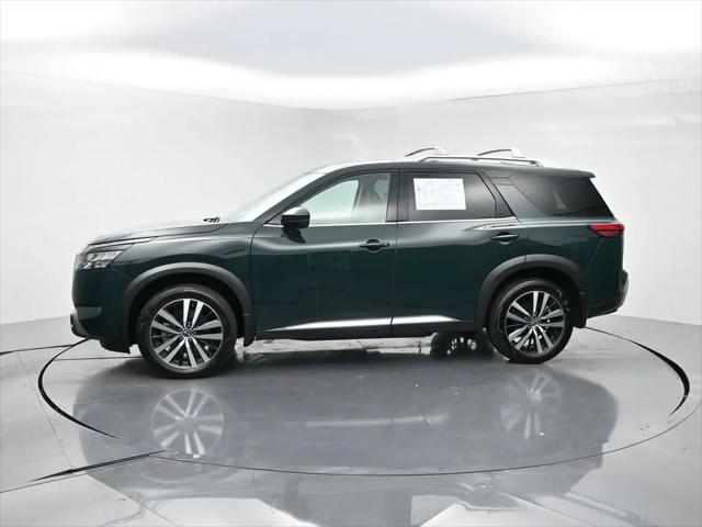 2025 Nissan Pathfinder Platinum 4WD