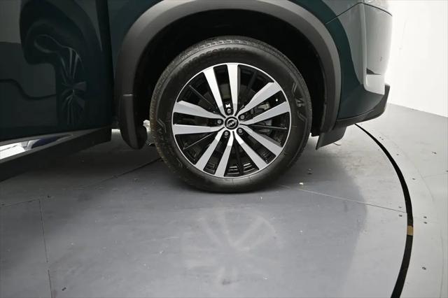 2025 Nissan Pathfinder Platinum 4WD