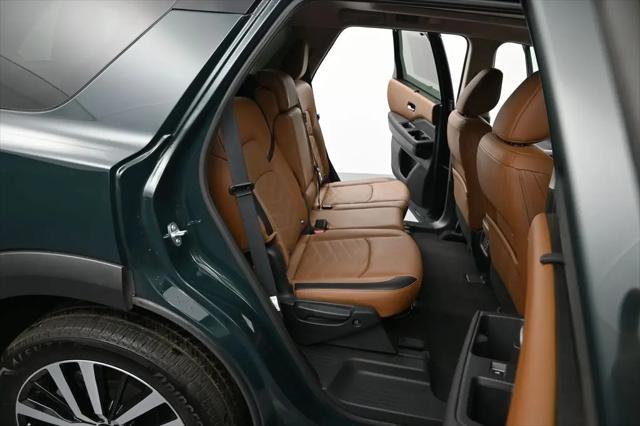 2025 Nissan Pathfinder Platinum 4WD