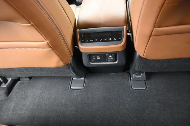 2025 Nissan Pathfinder Platinum 4WD