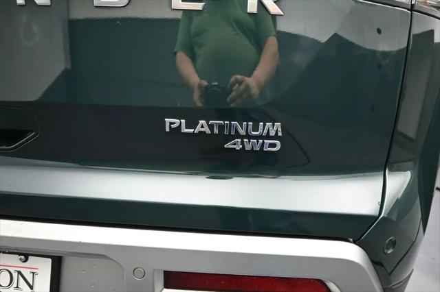 2025 Nissan Pathfinder Platinum 4WD