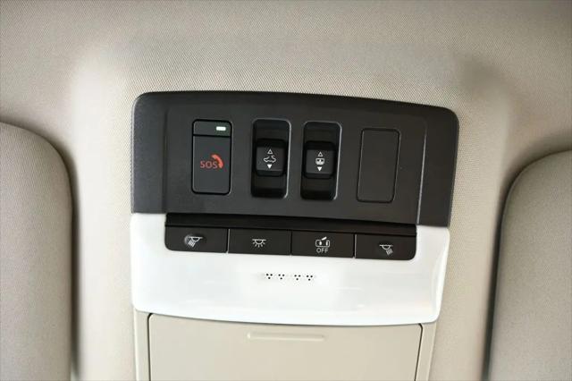 2025 Nissan Pathfinder Platinum 4WD