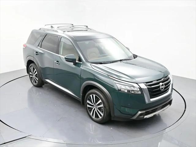 2025 Nissan Pathfinder Platinum 4WD