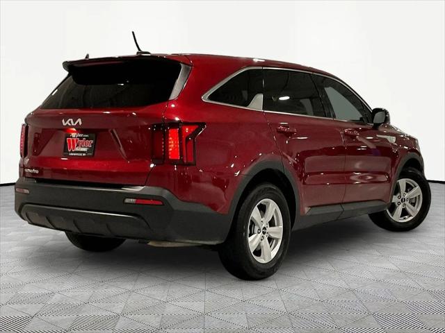 2023 Kia Sorento LX