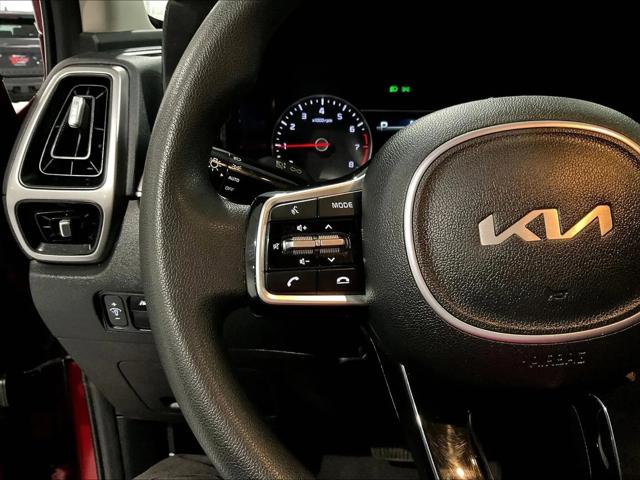 2023 Kia Sorento LX
