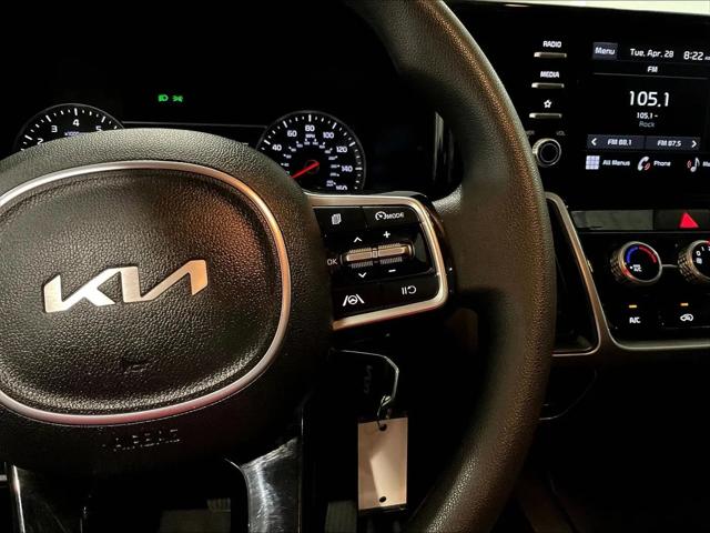 2023 Kia Sorento LX