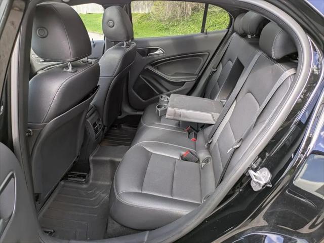2017 Mercedes-Benz GLA-CLASS GLA 250 4MATIC