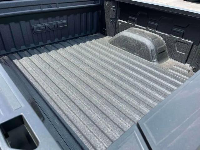 2026 GMC Sierra 1500 Crew Cab, Short Bed, AT4, 4WD