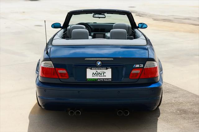 2005 BMW M3 Standard