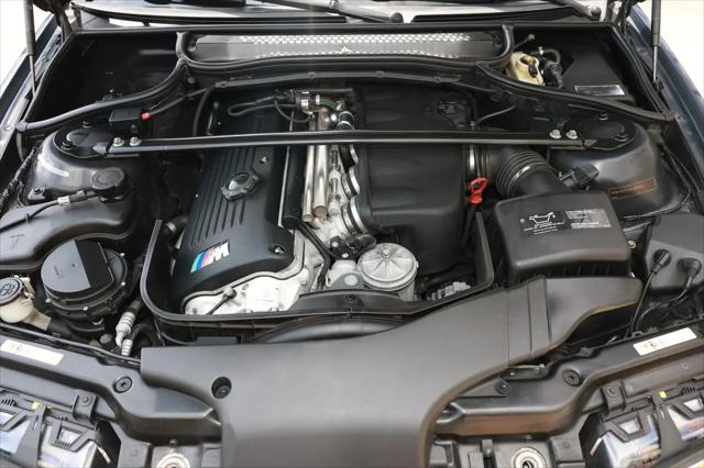 2005 BMW M3 Standard