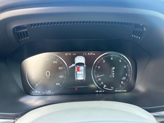 2018 Volvo XC60 T6 Momentum