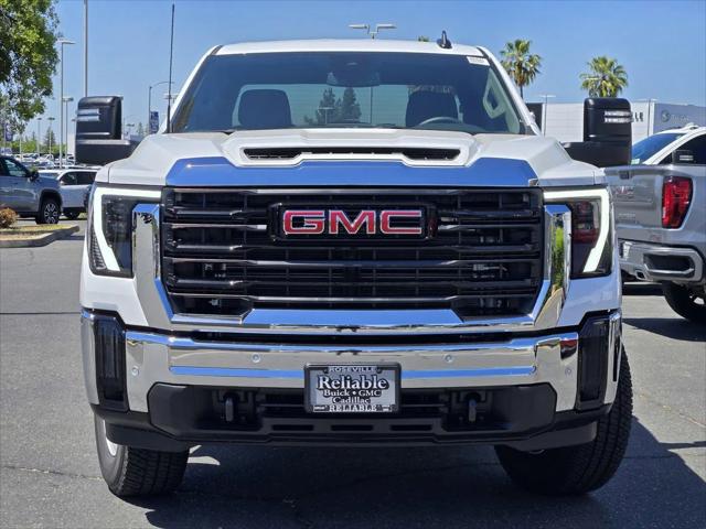 2026 GMC Sierra 2500HD Double Cab, Standard Bed, Pro, RWD