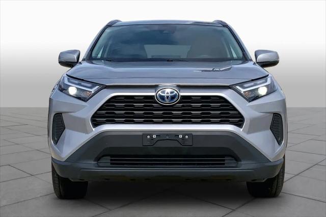 2022 Toyota RAV4 Hybrid XLE