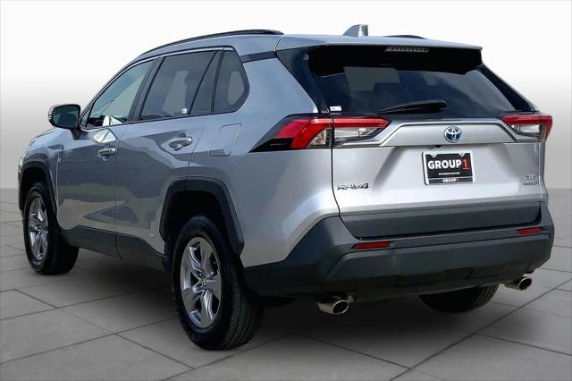 2022 Toyota RAV4 Hybrid XLE