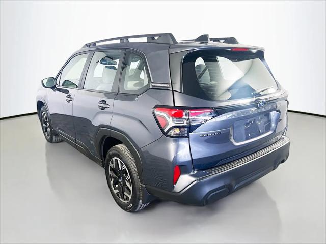 2025 Subaru Forester Base