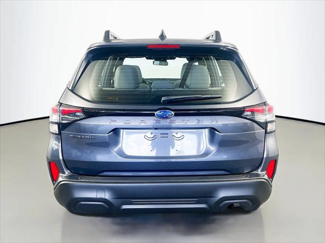 2025 Subaru Forester Base