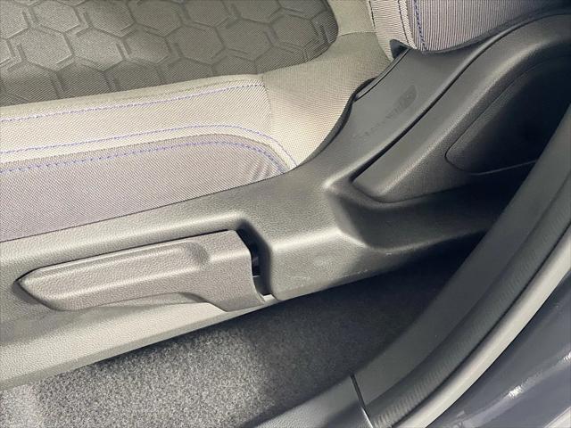 2025 Subaru Forester Base