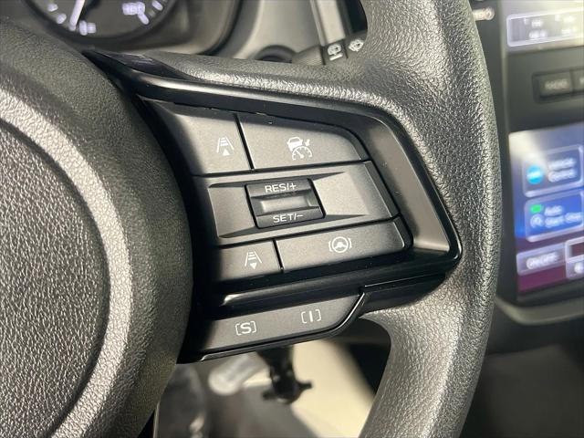 2025 Subaru Forester Base