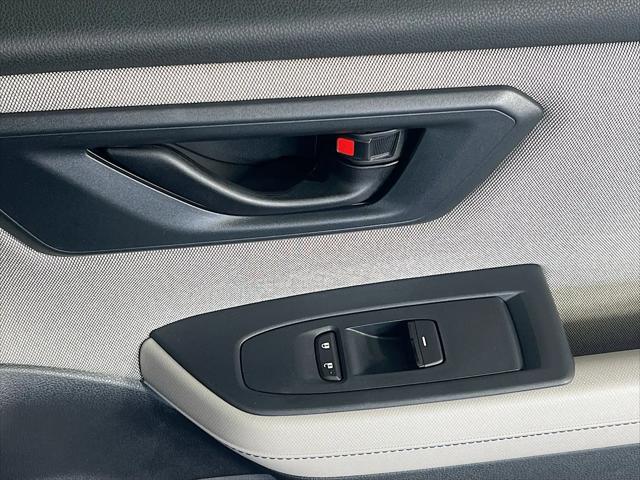 2025 Subaru Forester Base