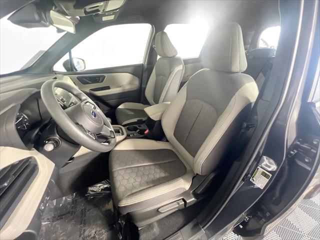 2025 Subaru Forester Base