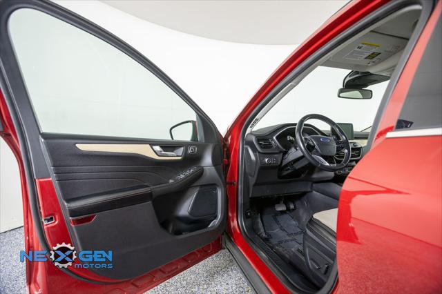 2021 Ford Escape Titanium