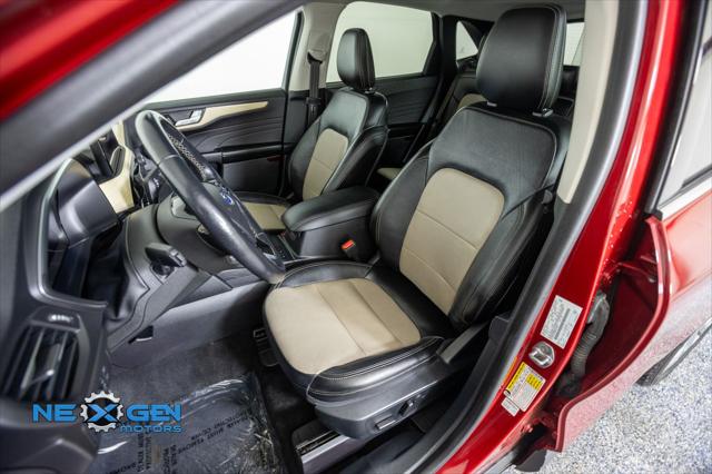 2021 Ford Escape Titanium