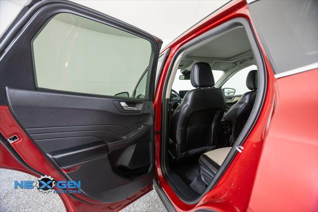 2021 Ford Escape Titanium