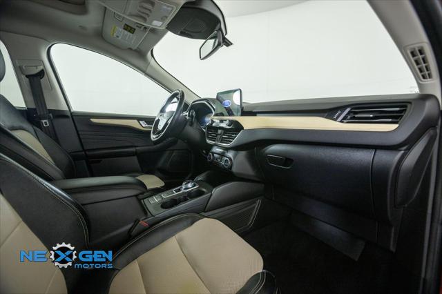 2021 Ford Escape Titanium