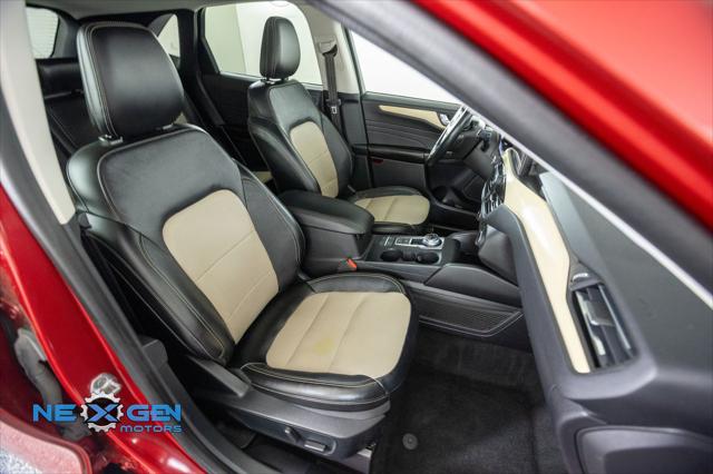 2021 Ford Escape Titanium
