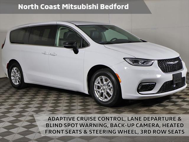 2024 Chrysler Pacifica Touring L for sale in Bedford, OH
