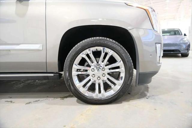 2019 Cadillac Escalade Premium Luxury