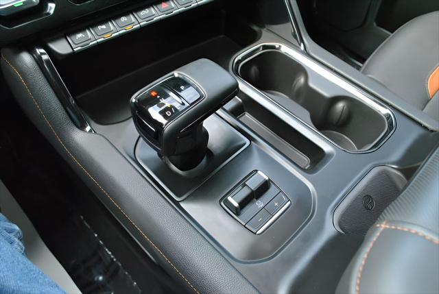 2023 GMC Sierra 1500 4WD Crew Cab Short Box AT4